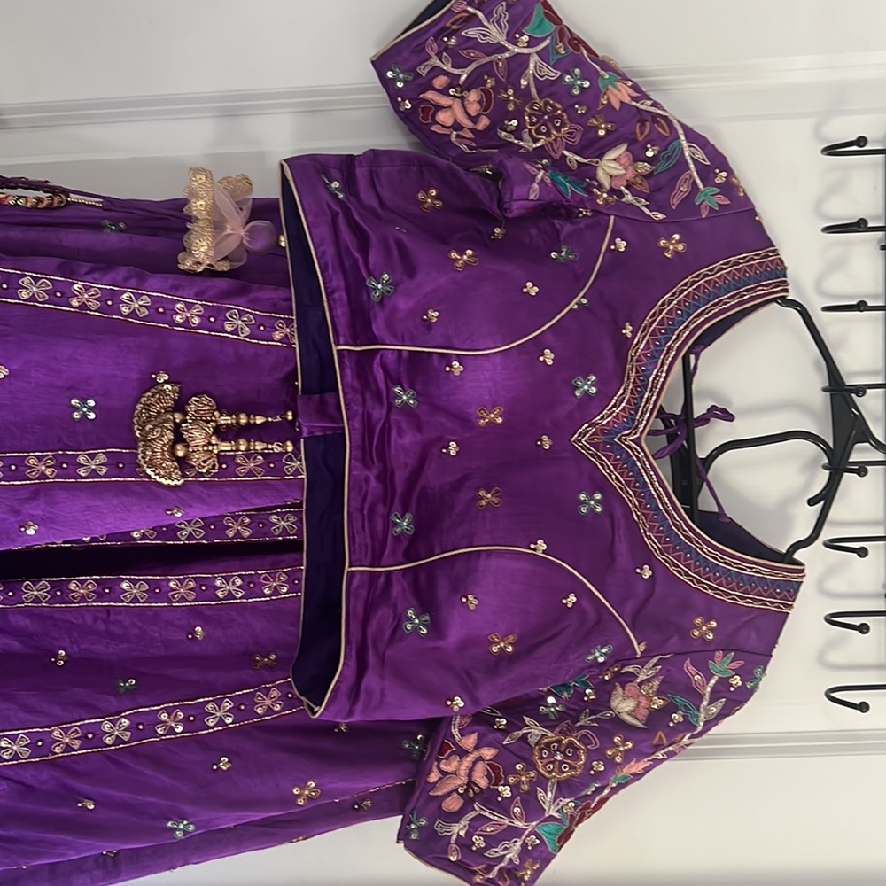 Purple Lehenga - Picture 4 of 9